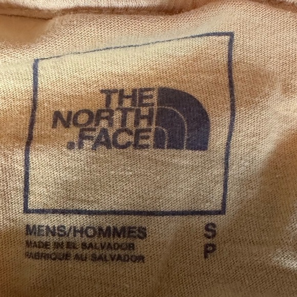 north face yellow tshirt - Picture 2 of 3